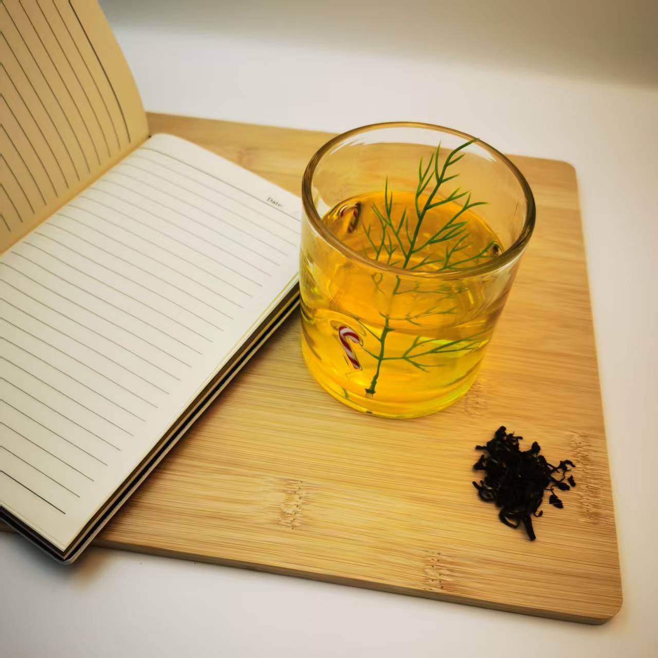 Glass cup