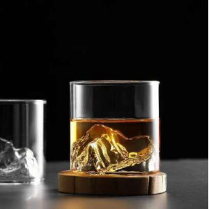 Glass cup - The mountain