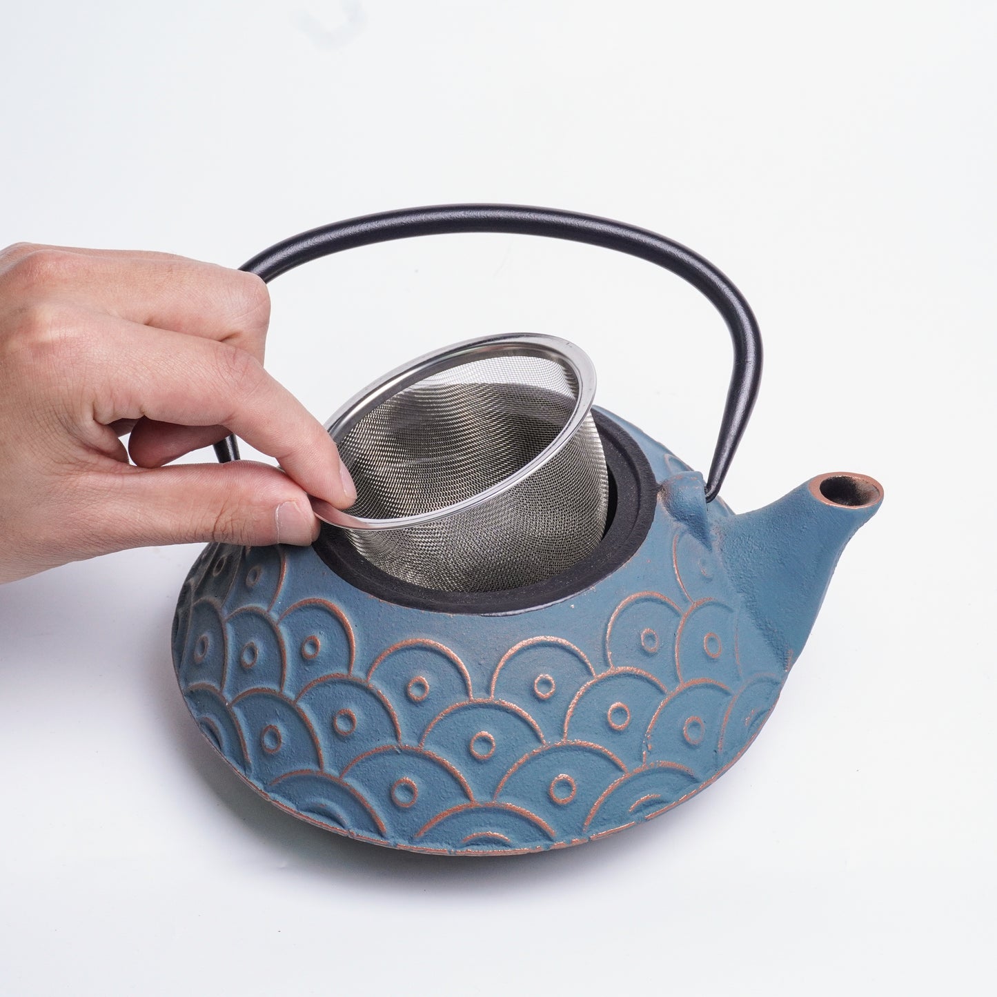 Blue & Gold Fish Scale Cast Iron Teapot | Handcrafted Texture for Everyday Elegance
