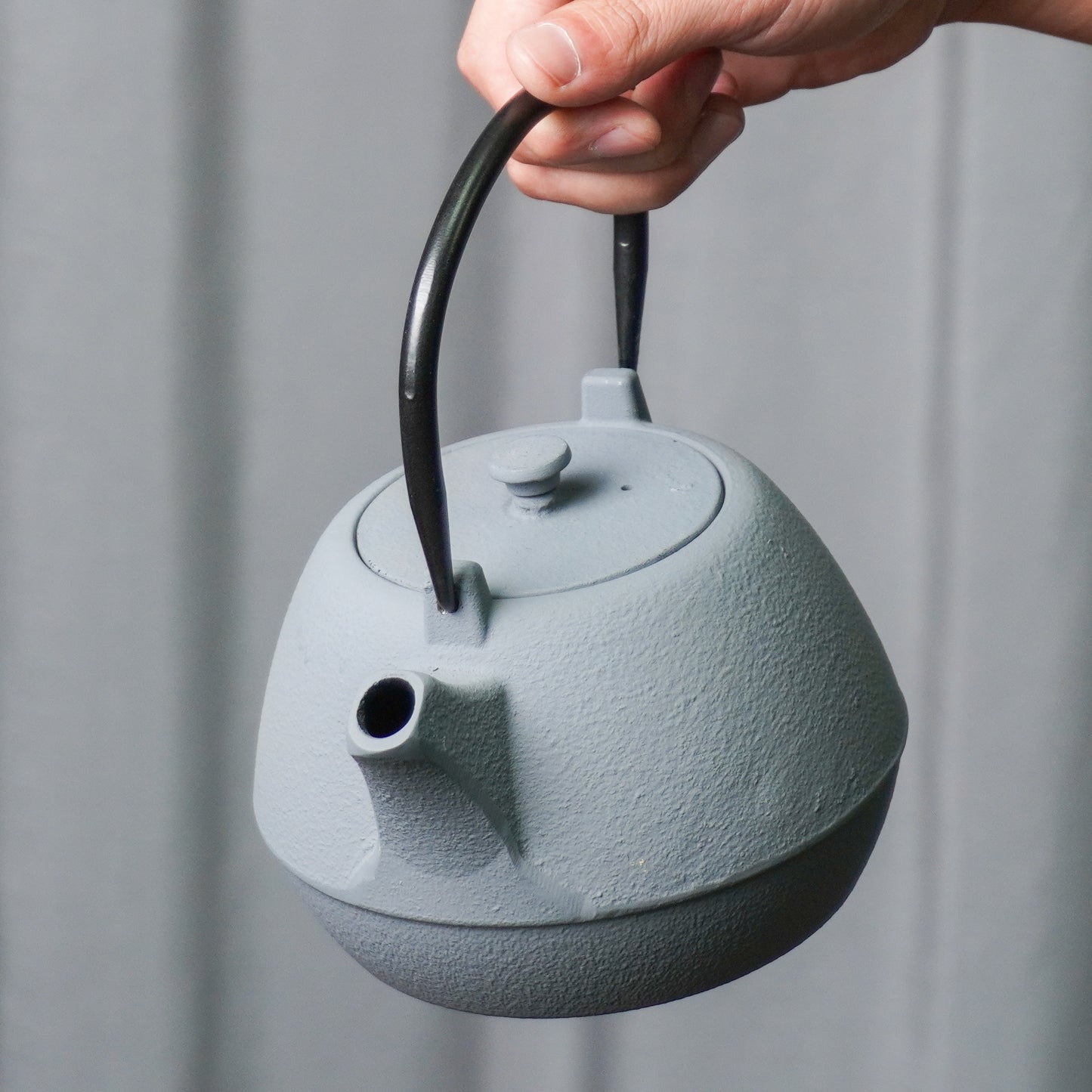 Matte Gray Minimalist Cast Iron Teapot | Beauty in Simplicity for Modern Living