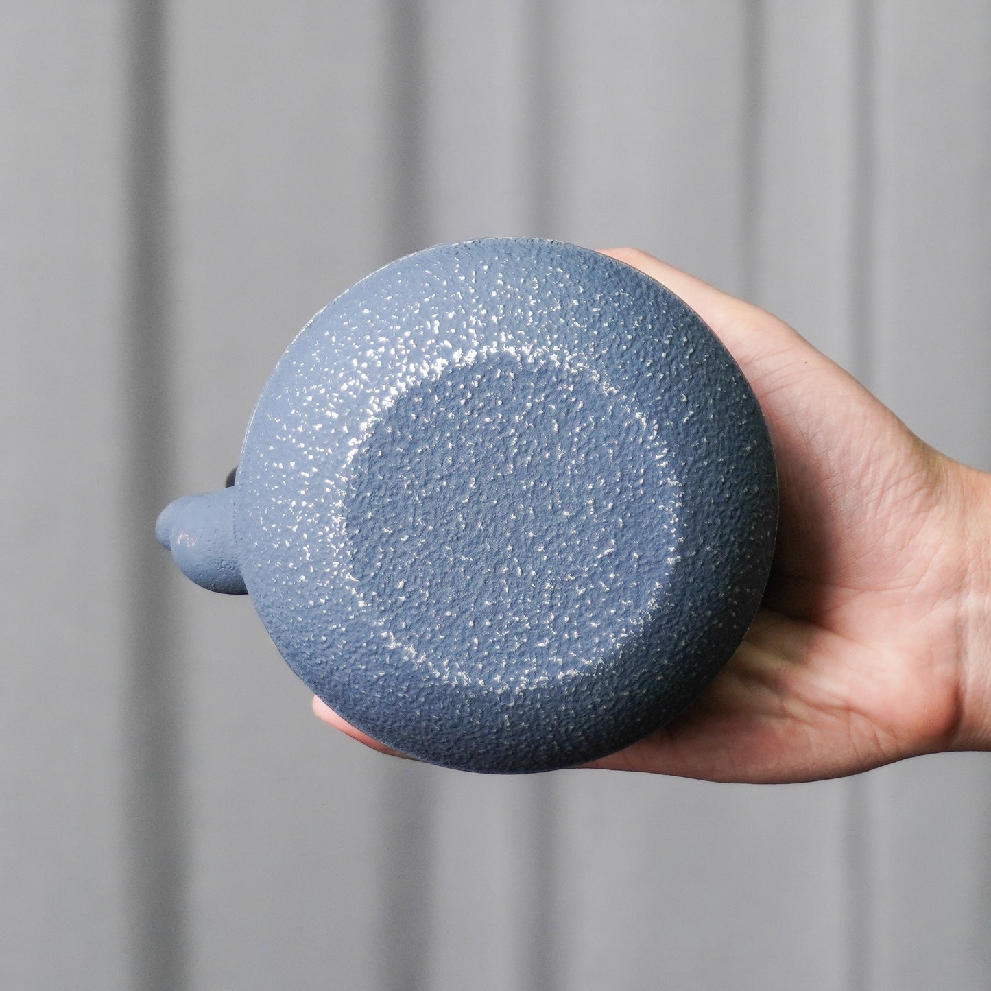 Minimalist Zen Cast Iron Teapot | Handcrafted Insulated Teaware