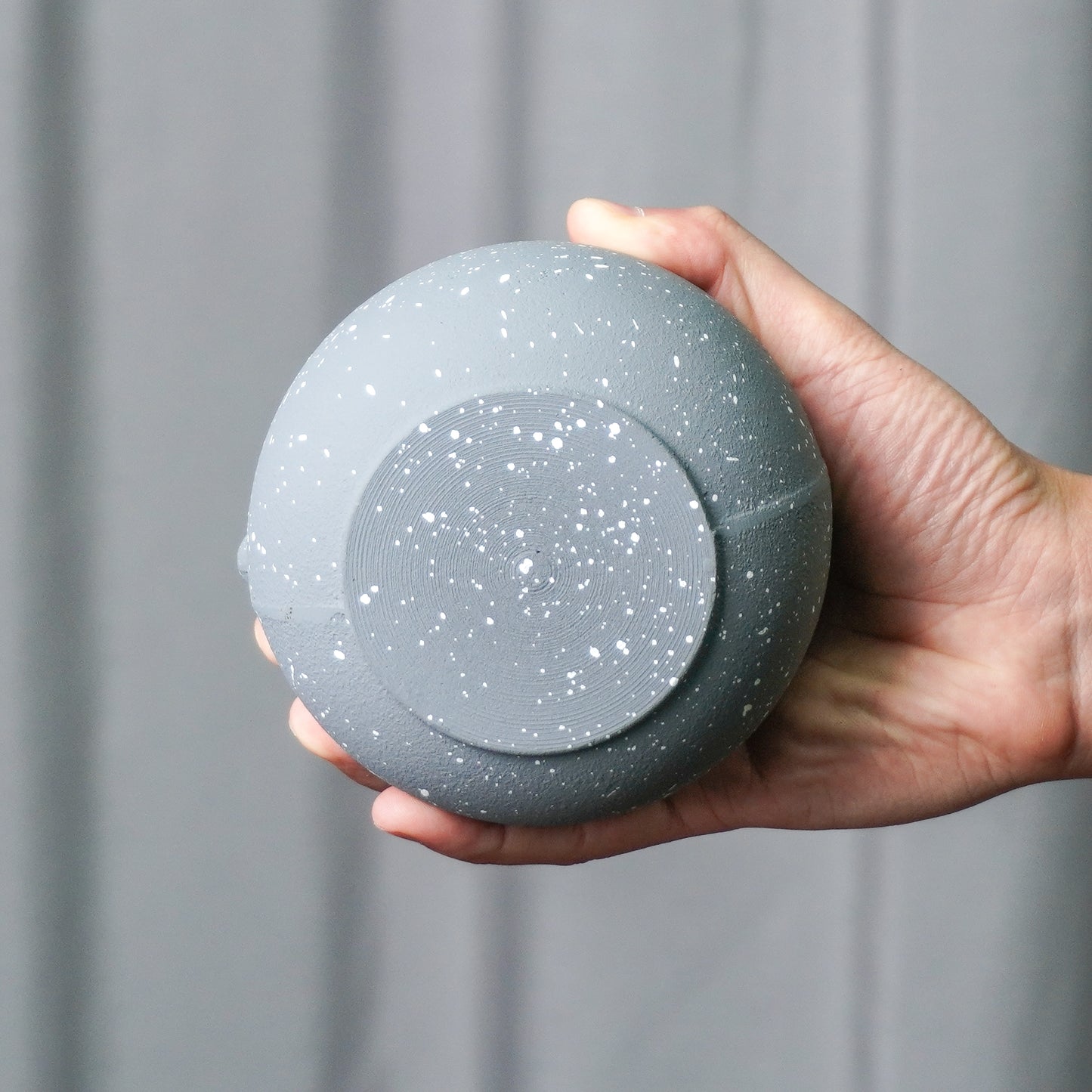 Speckled Gray Cast Iron Teapot | Starry Texture for Calm Living