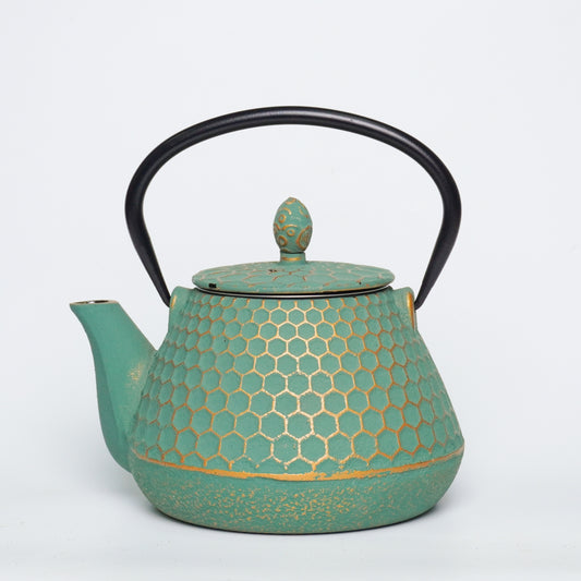 Premium Handcrafted Cast Iron Teapot - Honeycomb Pattern Design