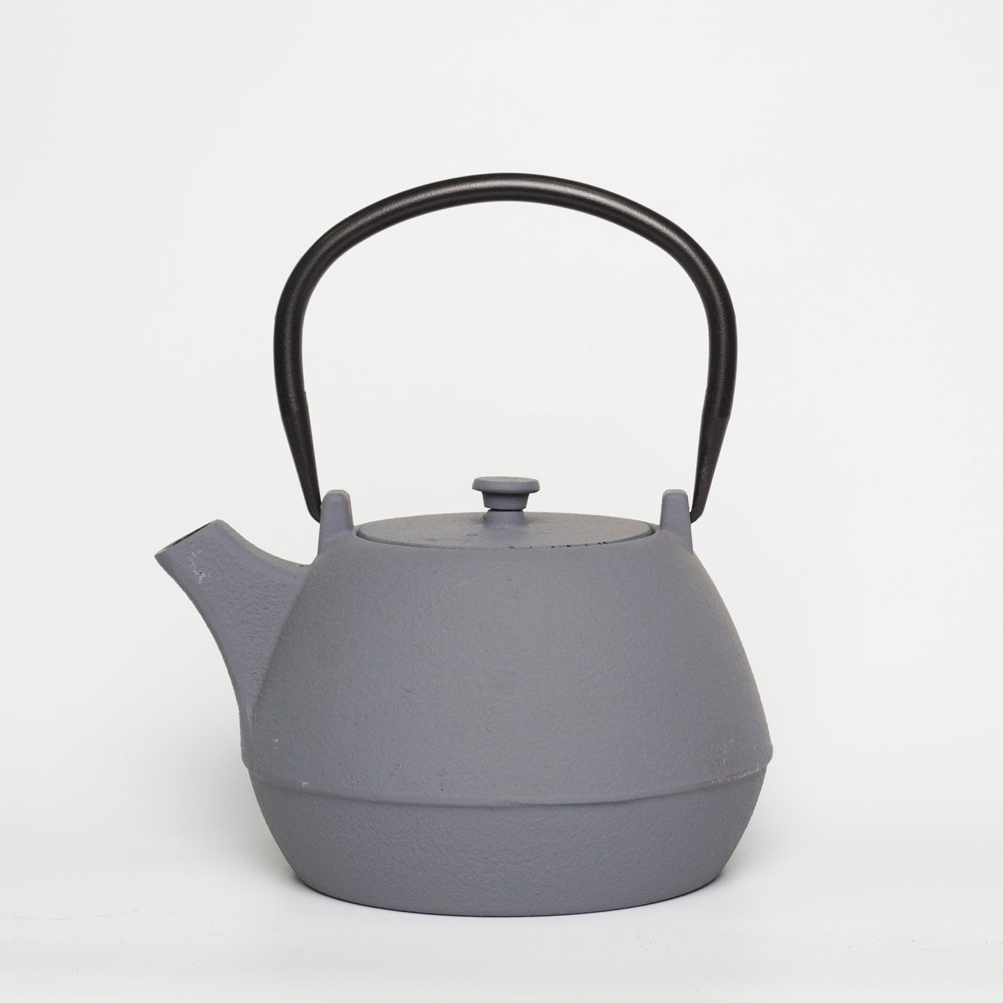 Matte Gray Minimalist Cast Iron Teapot | Beauty in Simplicity for Modern Living