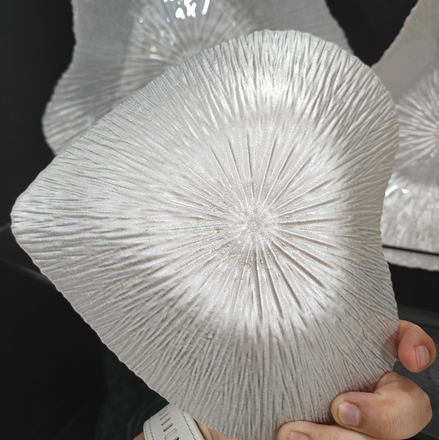 Glass dish