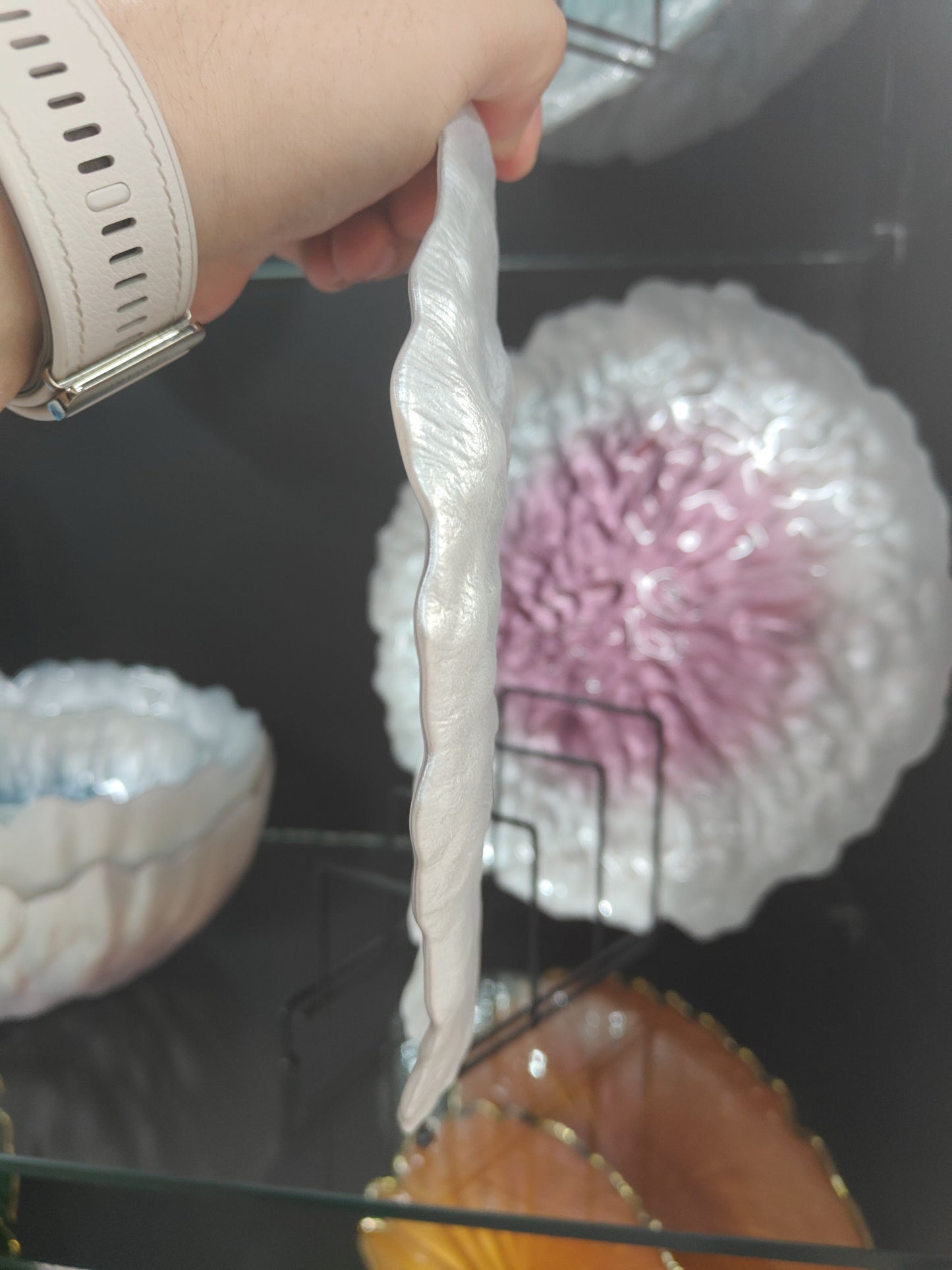 Glass dish